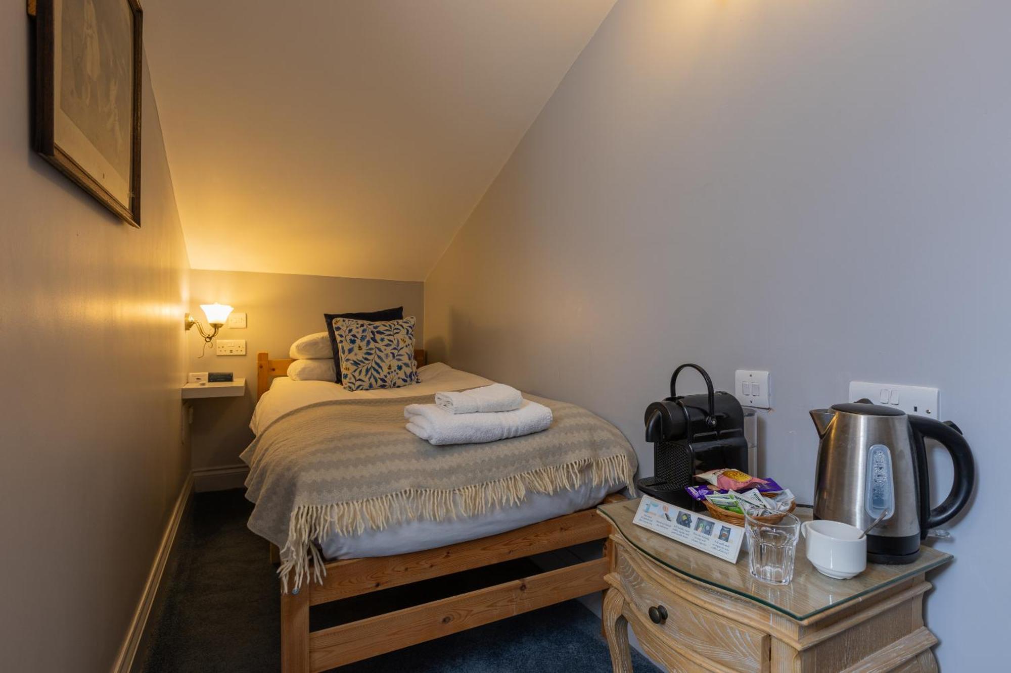 Blue Boar Hotel Maldon Pokoj fotografie